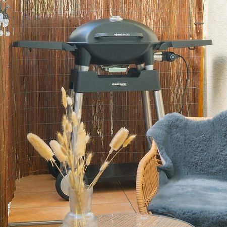 Einzigartiges Scandi Apartment - Innenstadt Mit Parkplatz, Balkon & Wlan - Perfekt Fuer Radfahrer Riedlingen Bagian luar foto